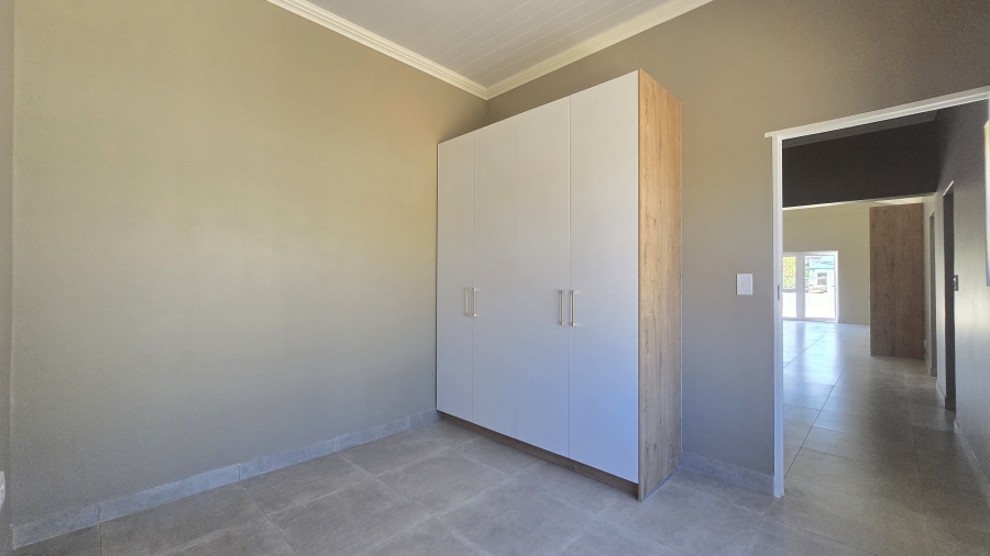 3 Bedroom Property for Sale in Laaiplek Western Cape